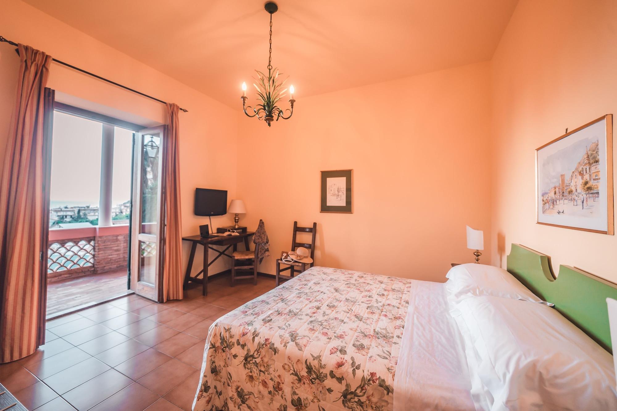 Hotel Villa Sirina Taormina Kültér fotó