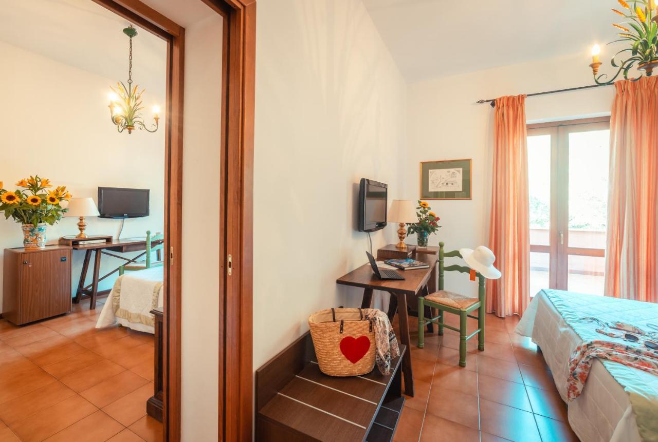 Hotel Villa Sirina Taormina Kültér fotó
