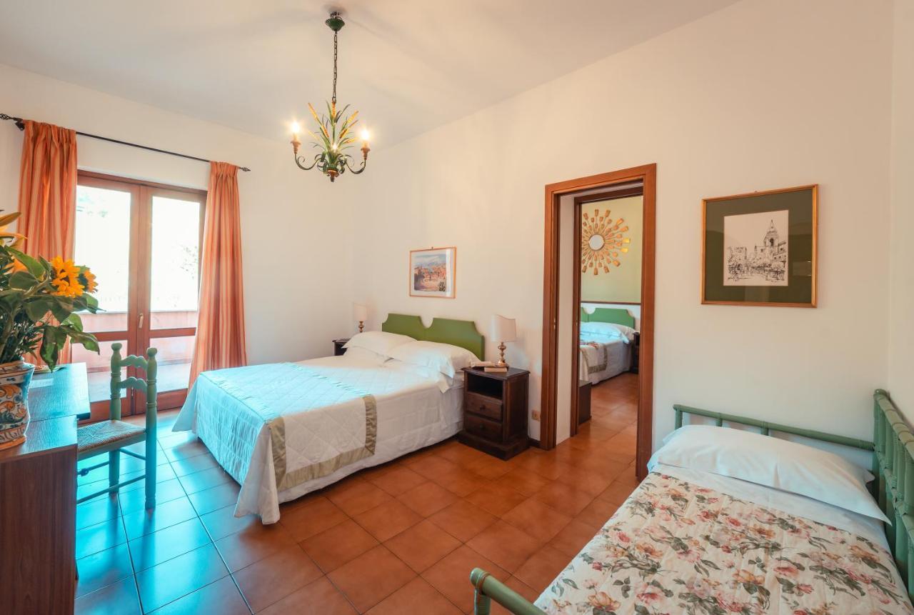 Hotel Villa Sirina Taormina Kültér fotó