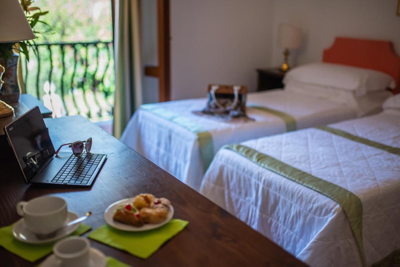 Hotel Villa Sirina Taormina Kültér fotó